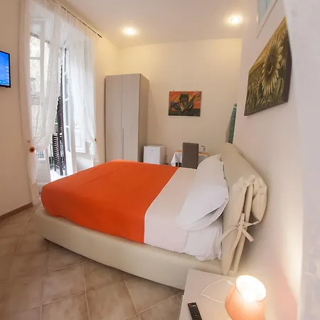 Le Chic Bed & Breakfast *